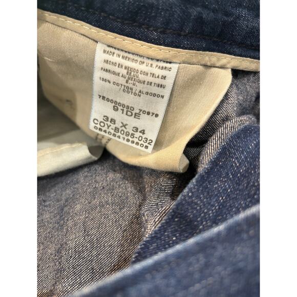 Wrangler Riata Jeans - Size 38x34 - Picture 3 of 4